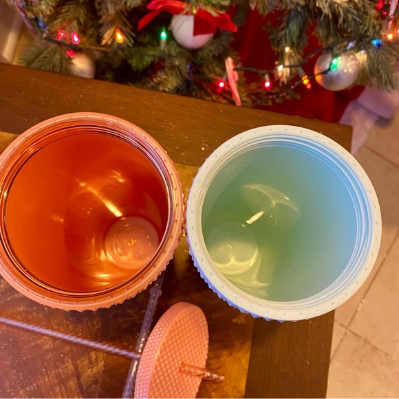 Starbucks Pink and White studded 24oz Tumblers - Picture 6 of 9